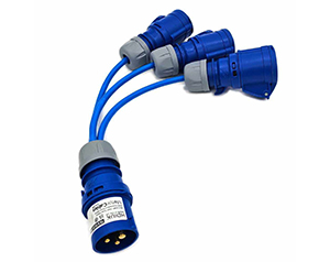 CEE 3-pole 1x 16A male to 3x female splitter 230V/240V